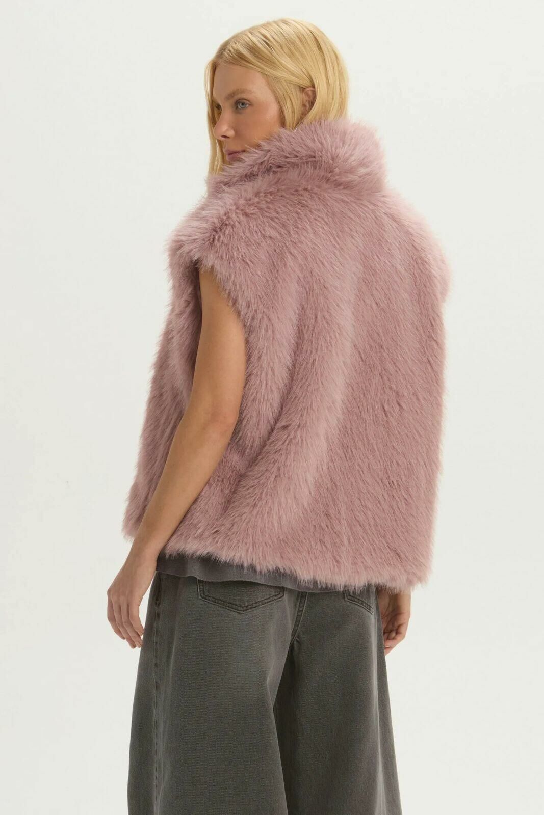 Imagem de Colete Vicky Rosa Blush Le Blog